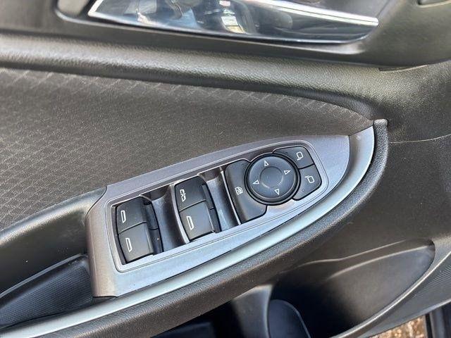 Chevrolet Malibu  2023