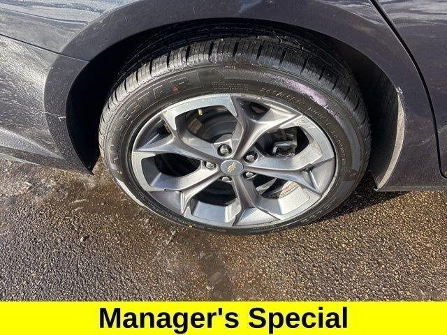 Chevrolet Malibu  2023