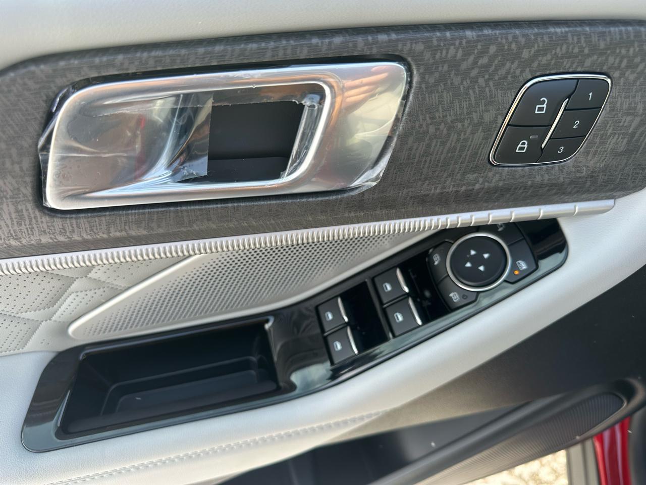 Ford Explorer Platinum AWD 2026