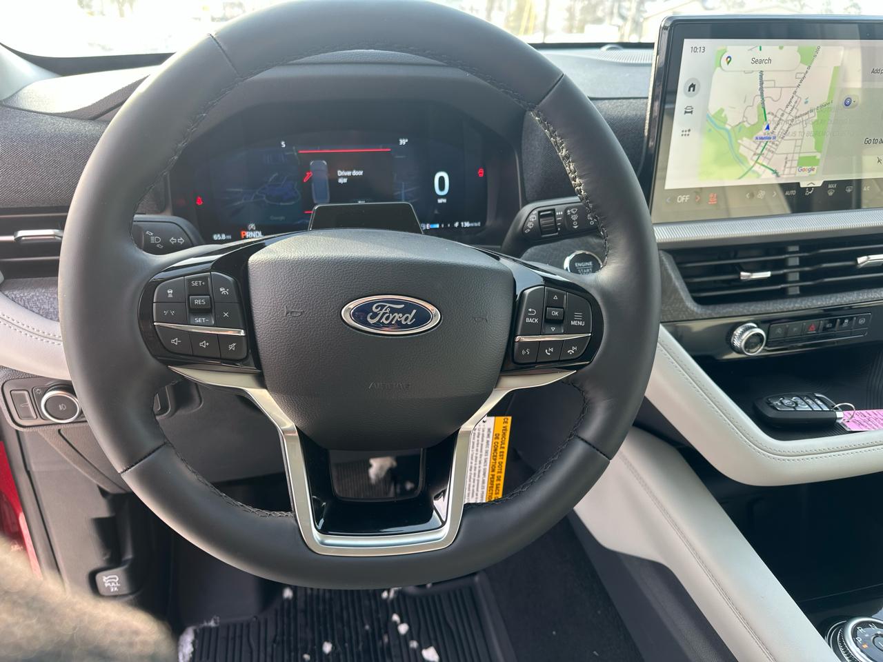 Ford Explorer Platinum AWD 2026