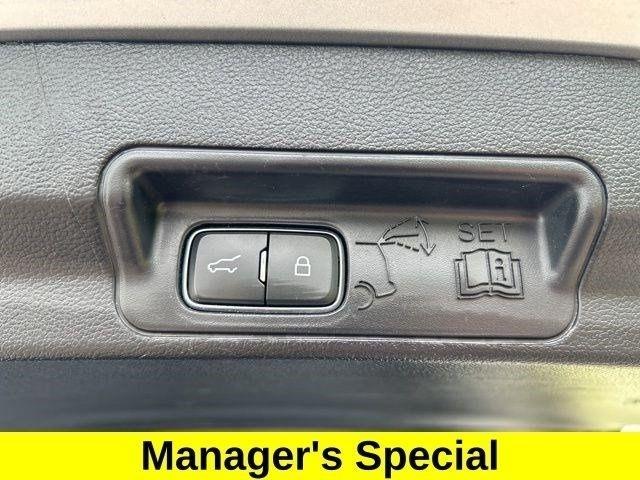 Ford Explorer XLT 2022