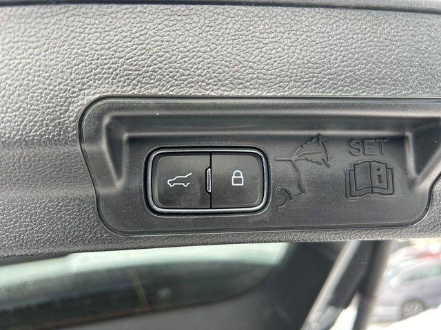 Ford Explorer Limited 2023