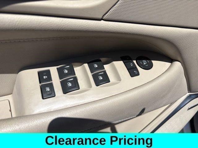 Cadillac Escalade ESV 4WD 4dr Luxury 2018