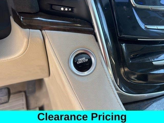 Cadillac Escalade ESV 4WD 4dr Luxury 2018