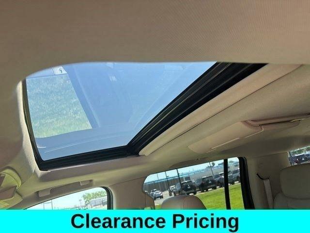 Cadillac Escalade ESV 4WD 4dr Luxury 2018