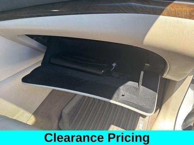 Cadillac Escalade ESV 4WD 4dr Luxury 2018