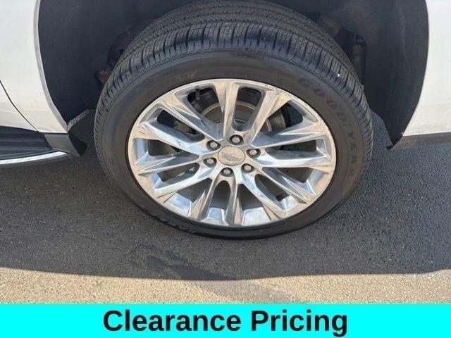 Cadillac Escalade ESV 4WD 4dr Luxury 2018
