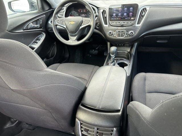 Chevrolet Malibu  2023