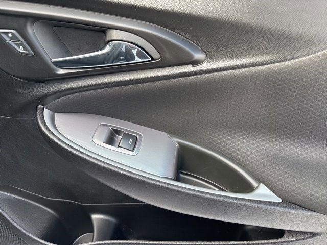 Chevrolet Malibu  2023