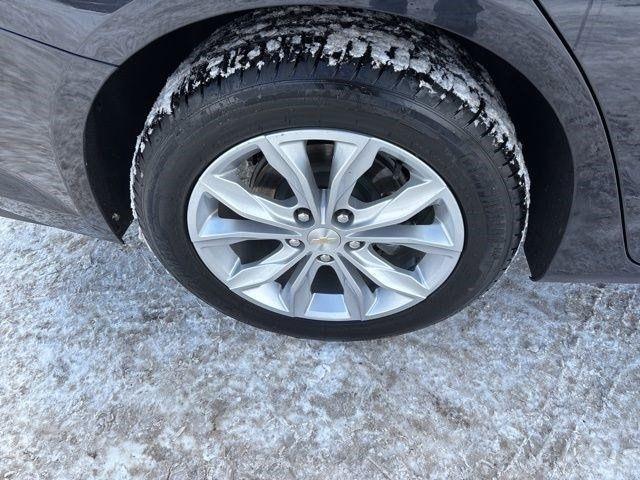 Chevrolet Malibu  2023