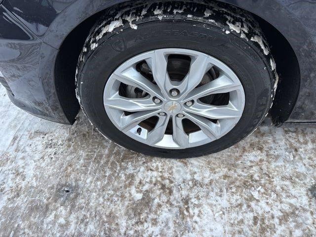 Chevrolet Malibu  2023