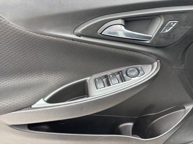 Chevrolet Malibu  2023