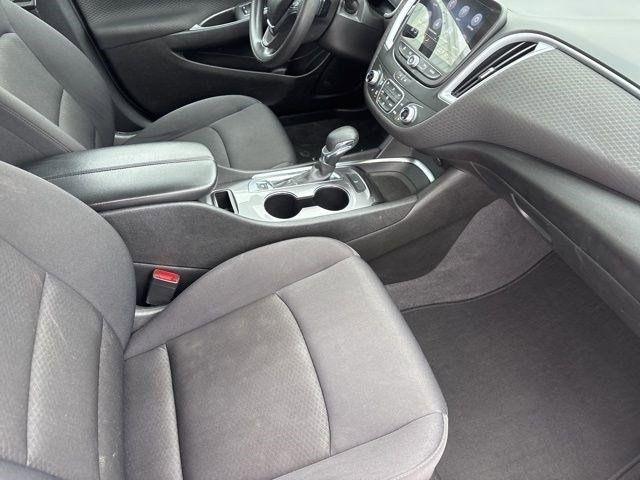 Chevrolet Malibu  2023