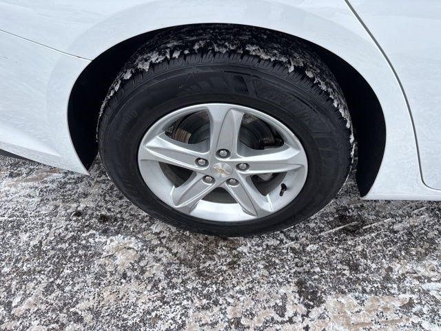 Chevrolet Malibu  2023