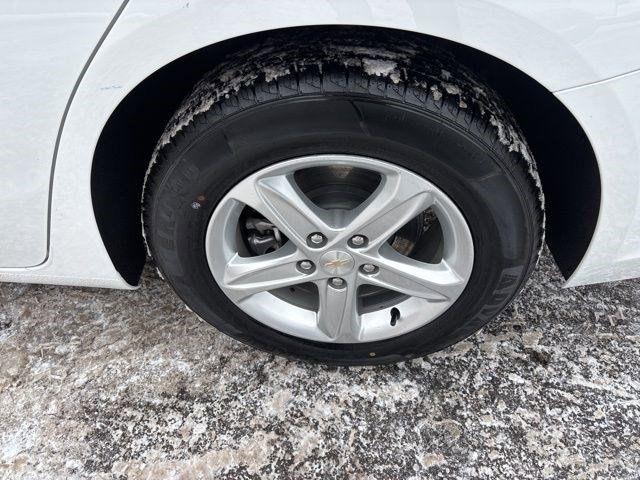 Chevrolet Malibu  2023