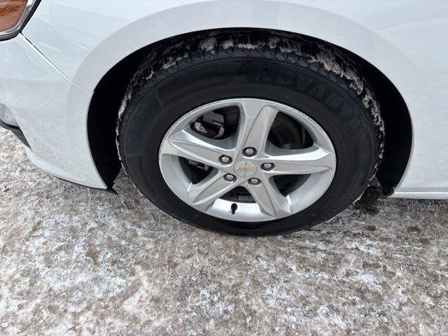 Chevrolet Malibu  2023