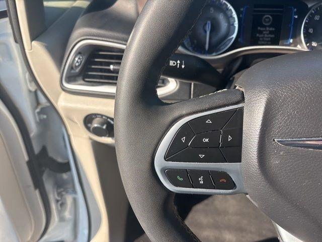 Chrysler Voyager LX 2023