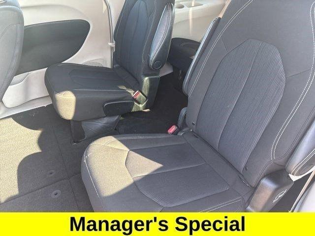 Chrysler Voyager LX 2023