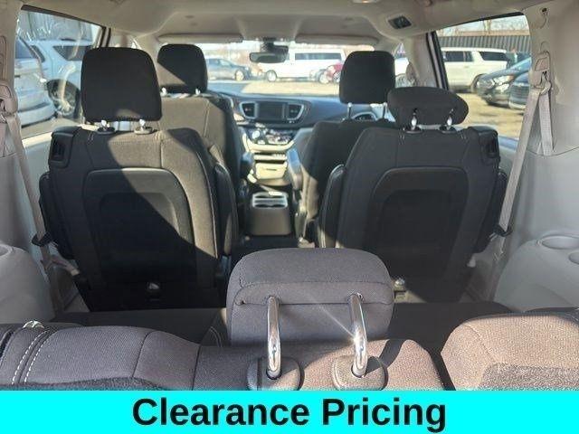 Chrysler Voyager LX 2023