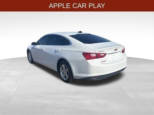 Chevrolet Malibu  2022