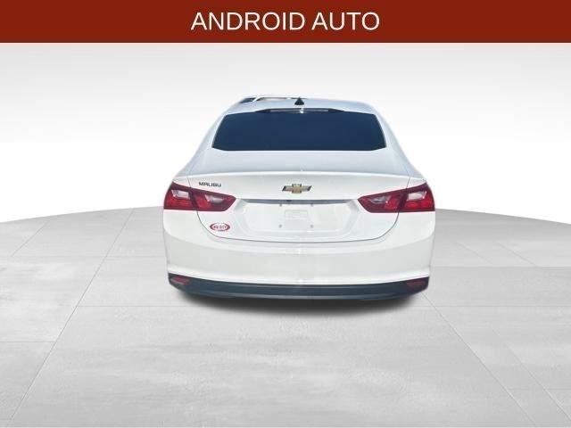 Chevrolet Malibu  2022