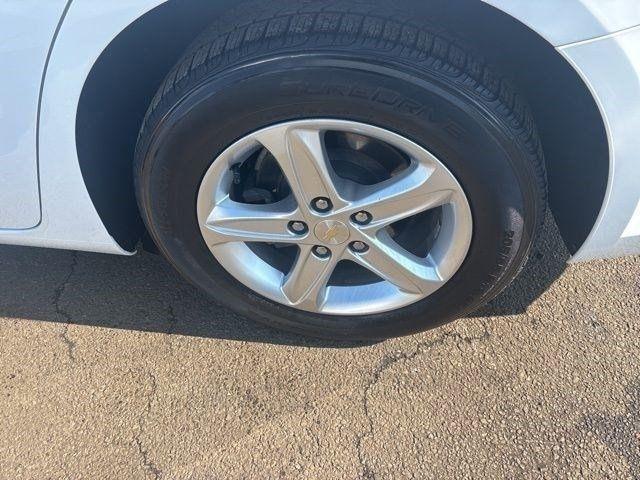 Chevrolet Malibu  2022