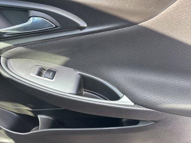 Chevrolet Malibu  2023