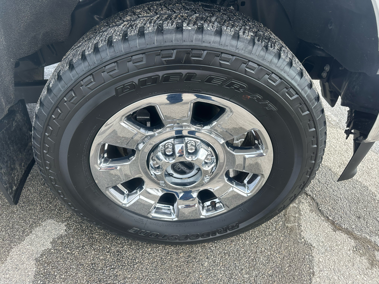 Ford F-250 SD Lariat Crew Cab 4WD 2024