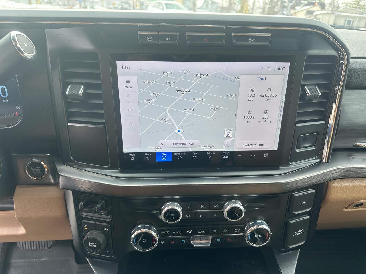 Ford F-250 SD Lariat Crew Cab 4WD 2024