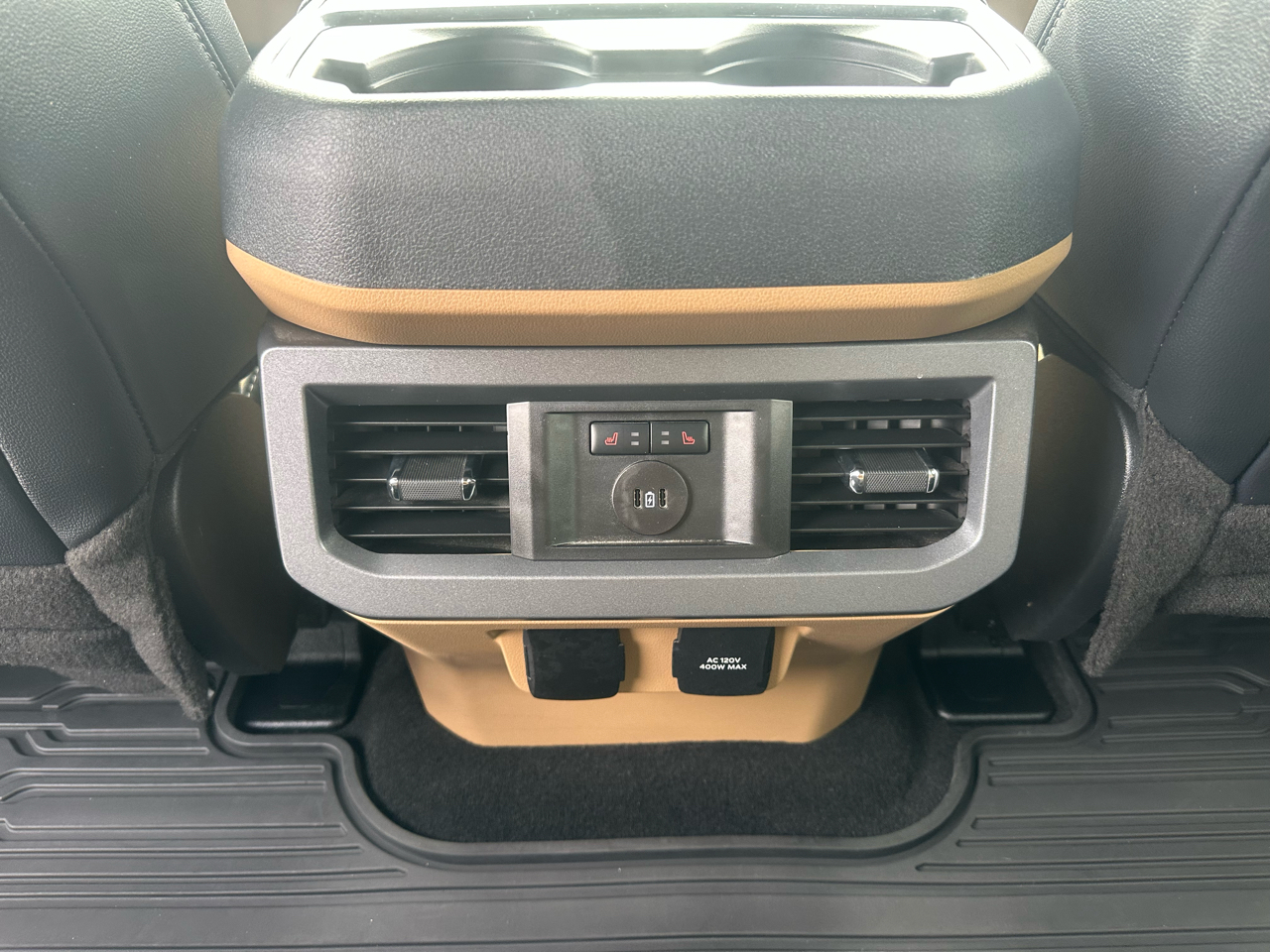 Ford F-250 SD Lariat Crew Cab 4WD 2024