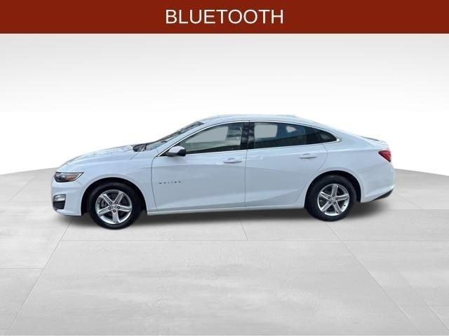 Chevrolet Malibu  2023