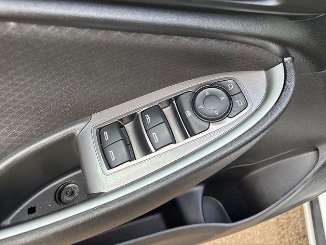 Chevrolet Malibu  2023