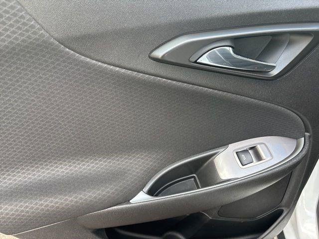 Chevrolet Malibu  2023