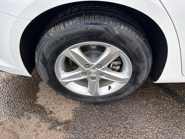 Chevrolet Malibu  2023