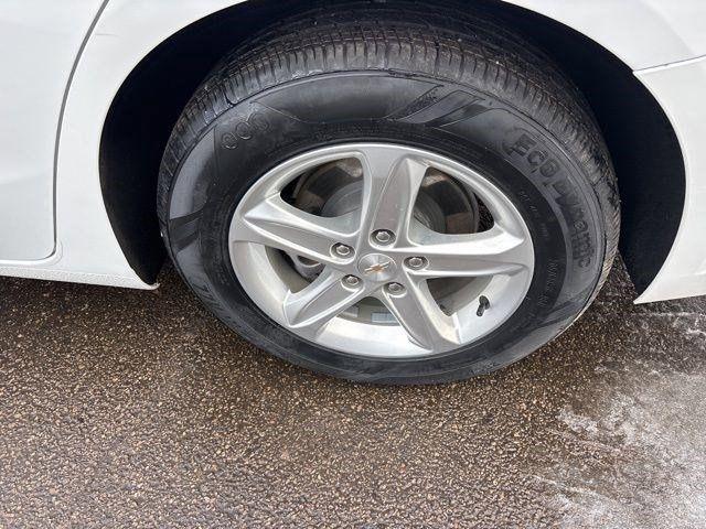 Chevrolet Malibu  2023