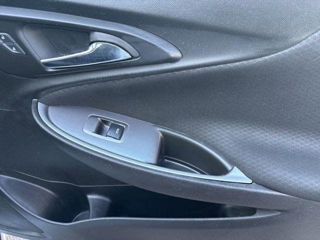 Chevrolet Malibu  2023