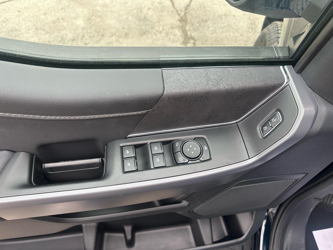 Ford F-150 XLT SuperCrew 4WD 2026