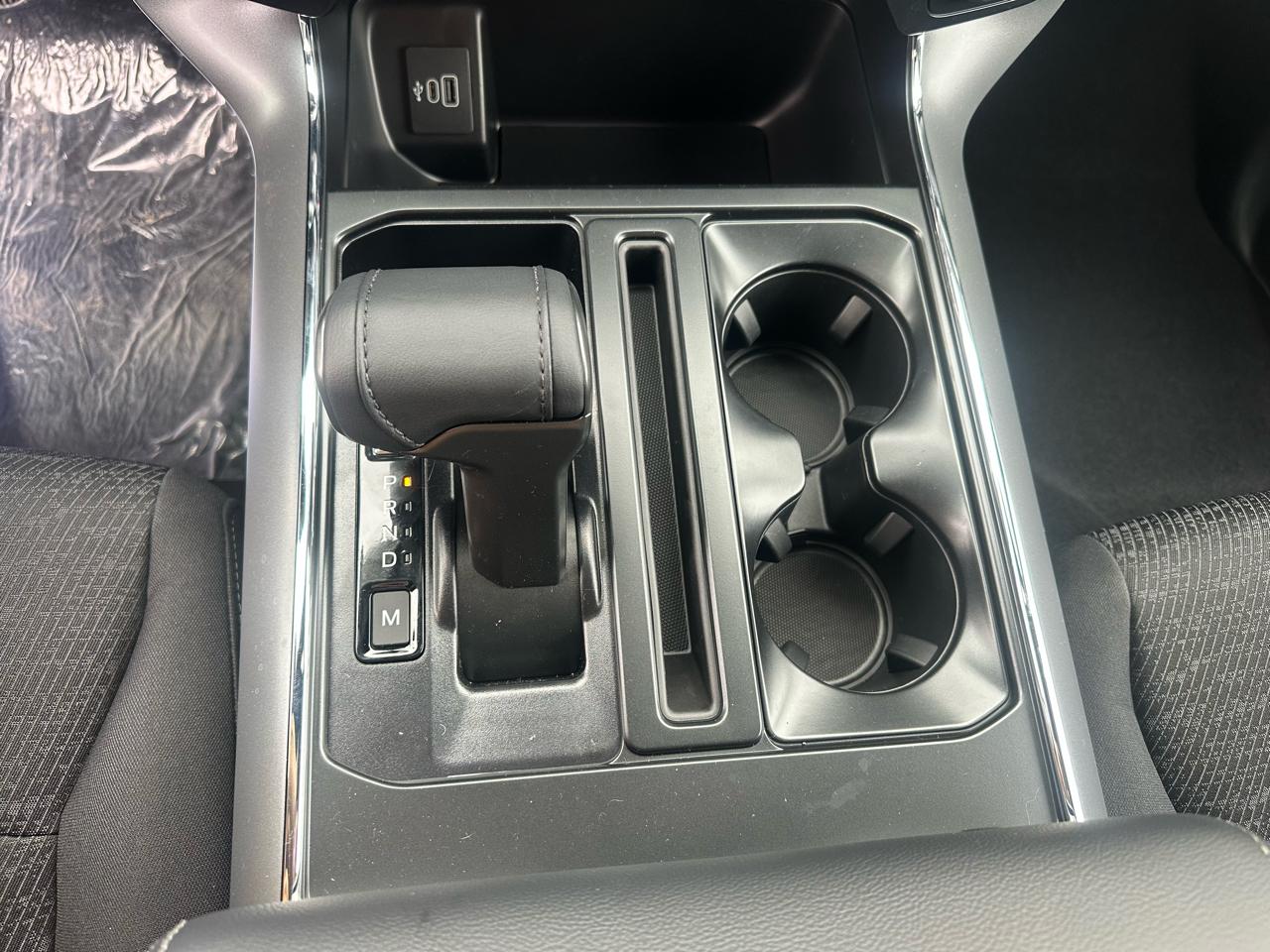 Ford F-150 XLT SuperCrew 4WD 2026