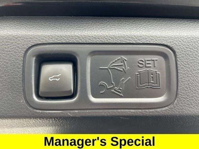 Ford Expedition Platinum 4WD 2023