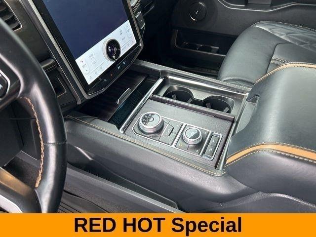 Ford Expedition Platinum 4WD 2023