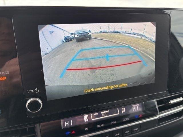 Toyota Sienna LE 8 Passenger 2025