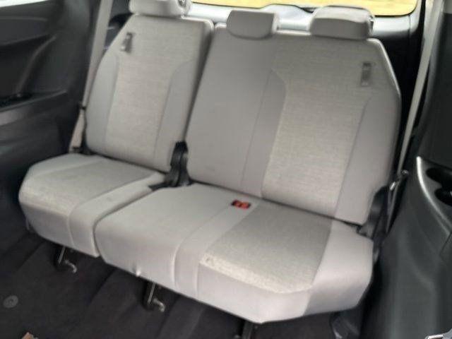 Toyota Sienna LE 8 Passenger 2025