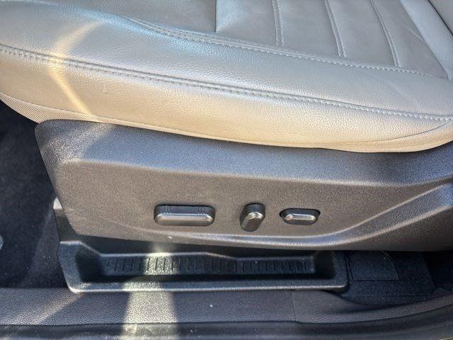 Ford Escape Titanium 4WD 2018