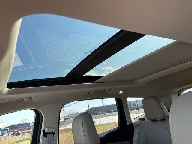 Ford Escape Titanium 4WD 2018