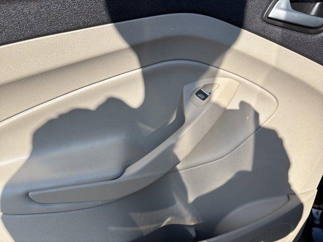 Ford Escape Titanium 4WD 2018