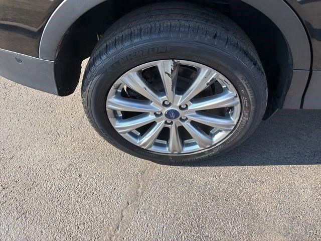 Ford Escape Titanium 4WD 2018