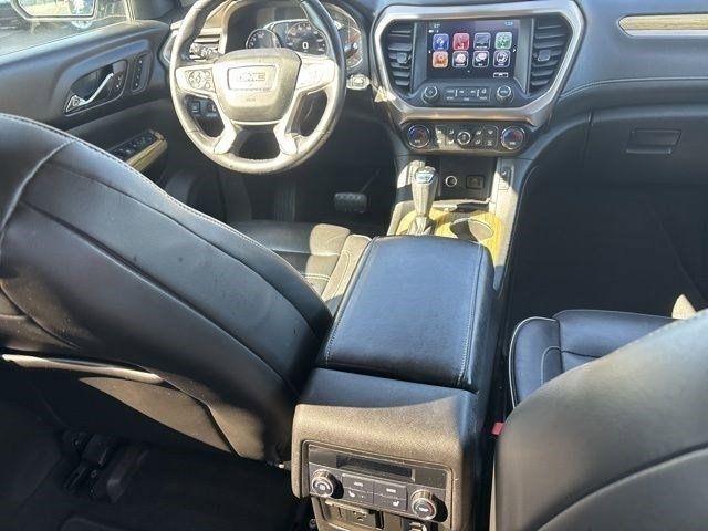 GMC Acadia Denali AWD 2018