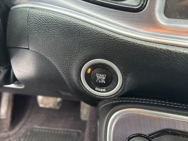 Dodge Challenger SXT 2016