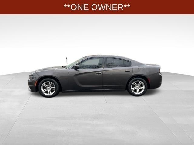 Dodge Charger SE 2016