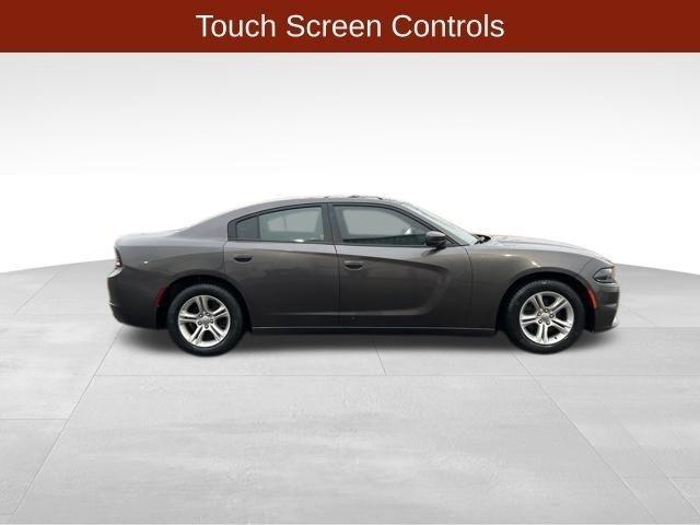 Dodge Charger SE 2016